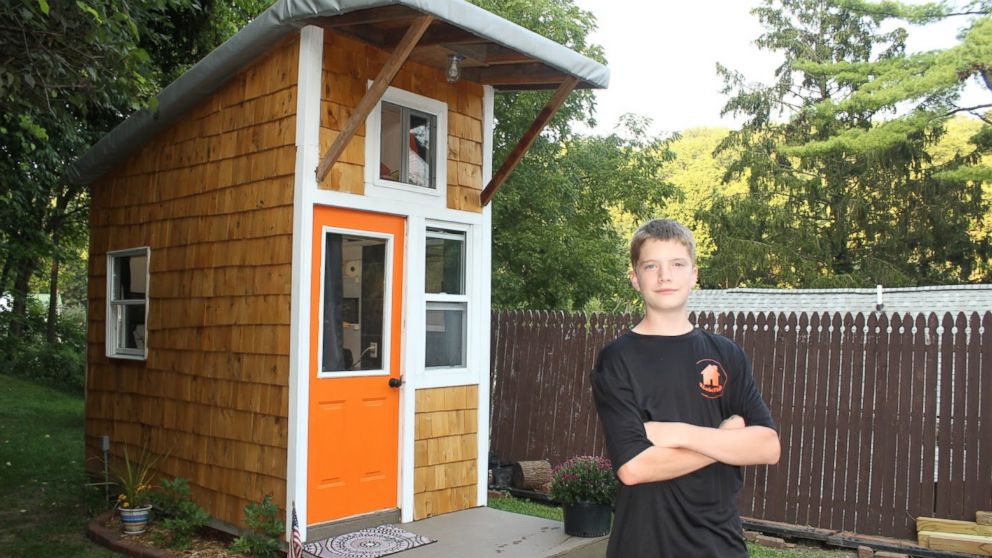Teen Builds Tiny House In Family S Backyard
