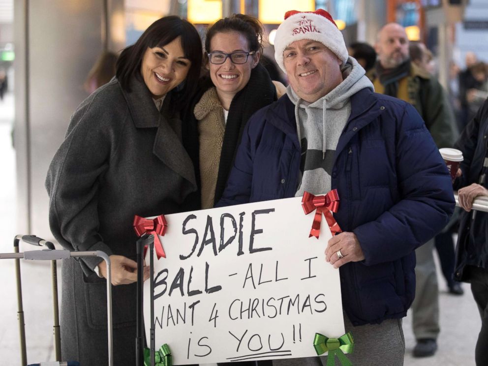 PHOTO: "I love that Heathrow is giving everyone the chance to welcome home their loved one," said the "Love Actually" actress.