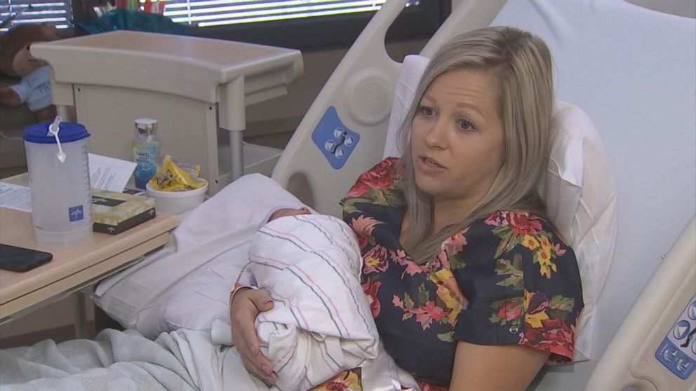 PHOTO: At 1:23 a.m. on Nov. 8, Shannon Geise, 31, delivered her own son after pulling over her family SUV near 32nd Street and Union Hills in Phoenix, Arizona.