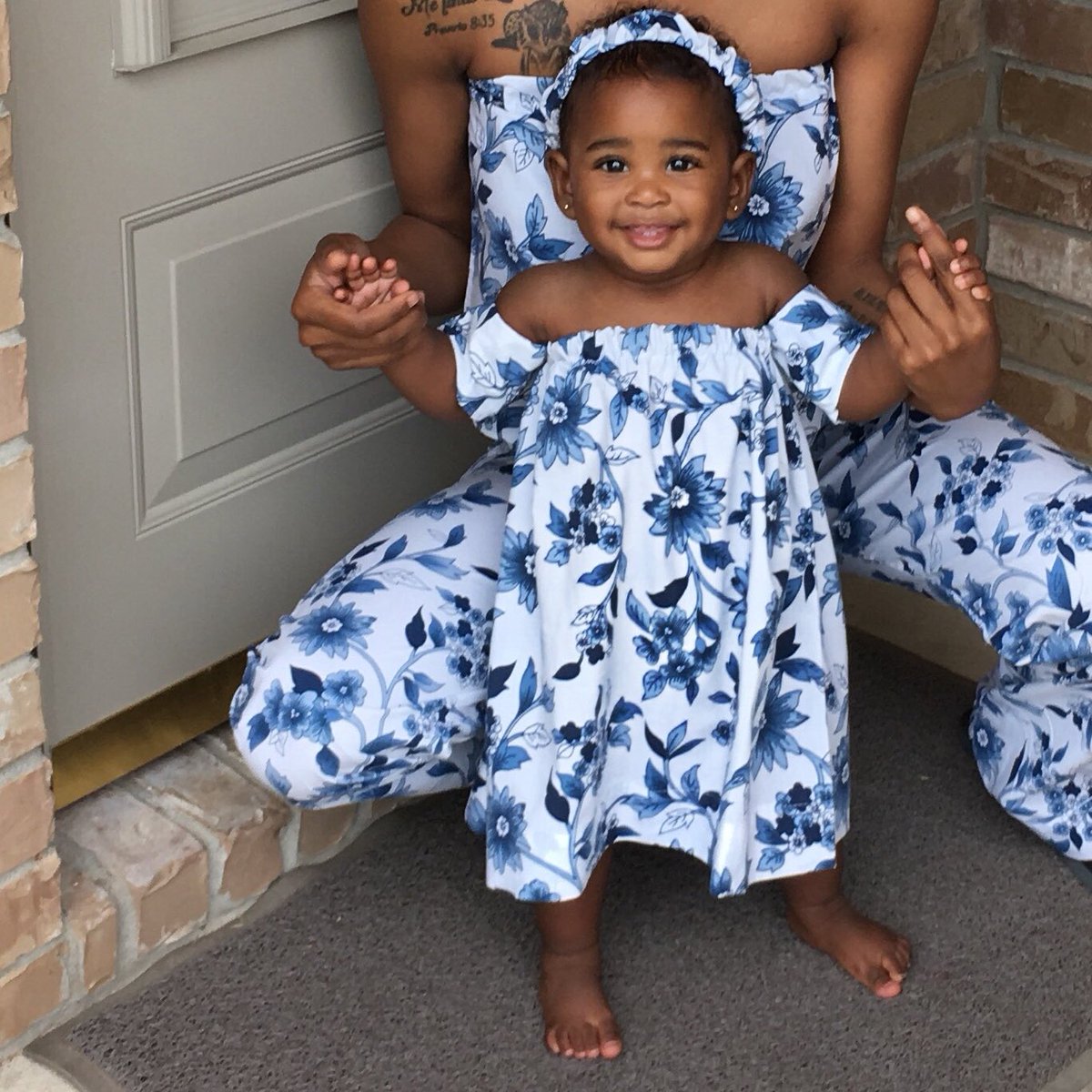 PHOTO: Alexis Brown, 19, of Austin, Texas, makes matching outfits to sport with her daughter, Khloe. 