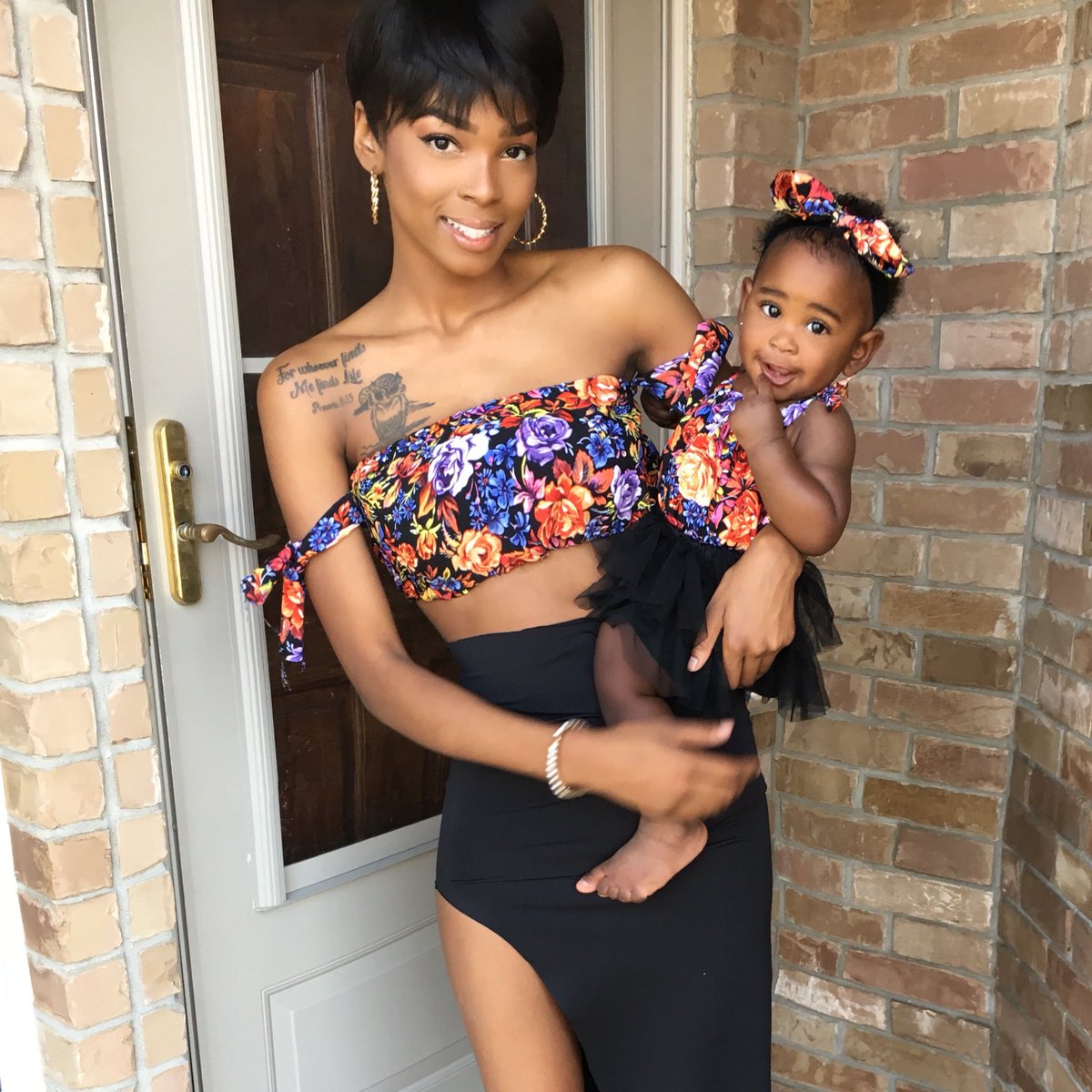 PHOTO: Alexis Brown, 19, of Austin, Texas, makes matching outfits to sport with her daughter, Khloe. 