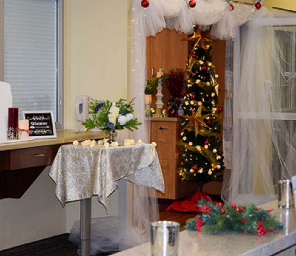 PHOTO: Employees at St. Luke's Magic Valley Medical Center in Twin Falls, Idaho, transformed a waiting area into a wedding venue.