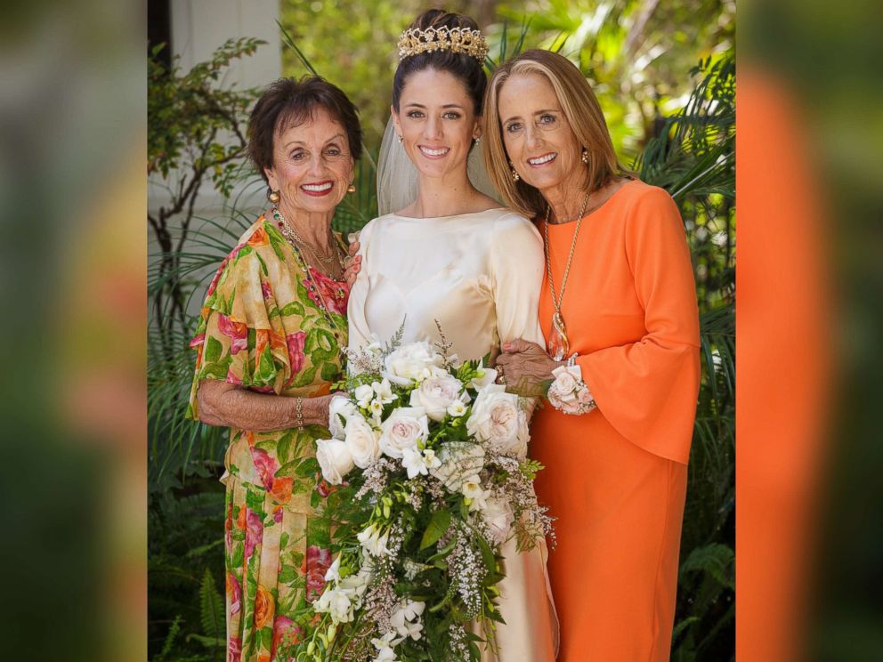 PHOTO: Pilar OHara Kassouf poses with her mother and grandmother on her September 2017 wedding day.
