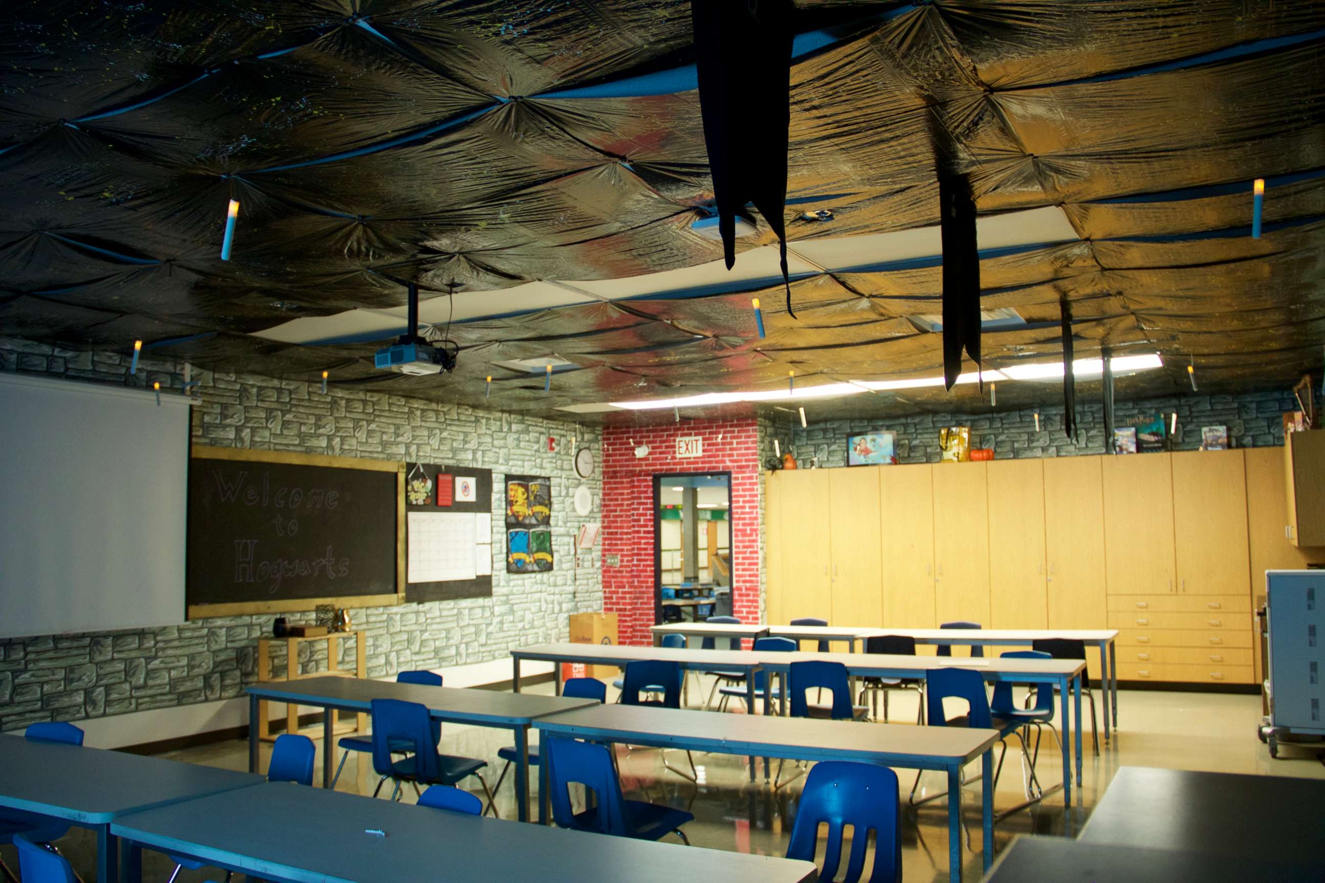 PHOTO: Kyle Hubler, a teacher at Evergreen Middle School in Hillsboro, Oregon, transformed his classroom into a wizarding wonderland to surprise his students. 