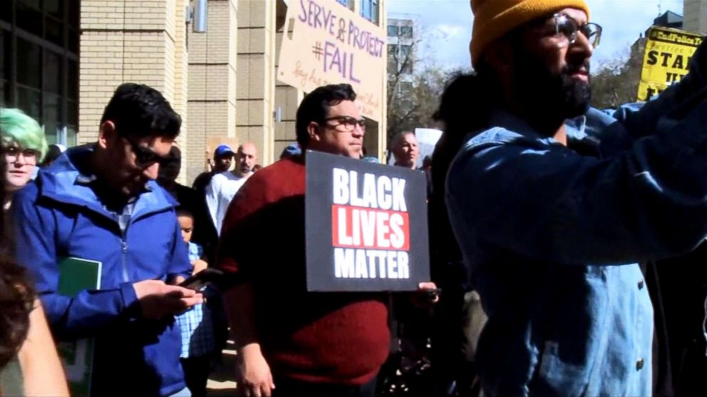 PHOTO: Demonstrators gathered outside Sacramento's City Hall Thursday afternoon to protest the death of 22-year-old Stephon Clark, who was shot and killed when two police officers fired 20 rounds at him Sunday night.