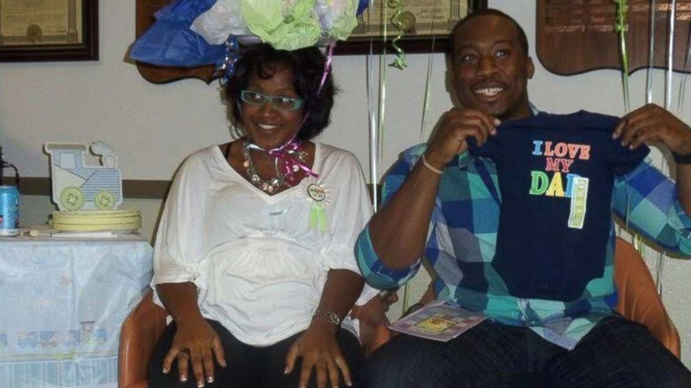 PHOTO: Robert and Nia Tolbert at their first baby shower back in 2011.