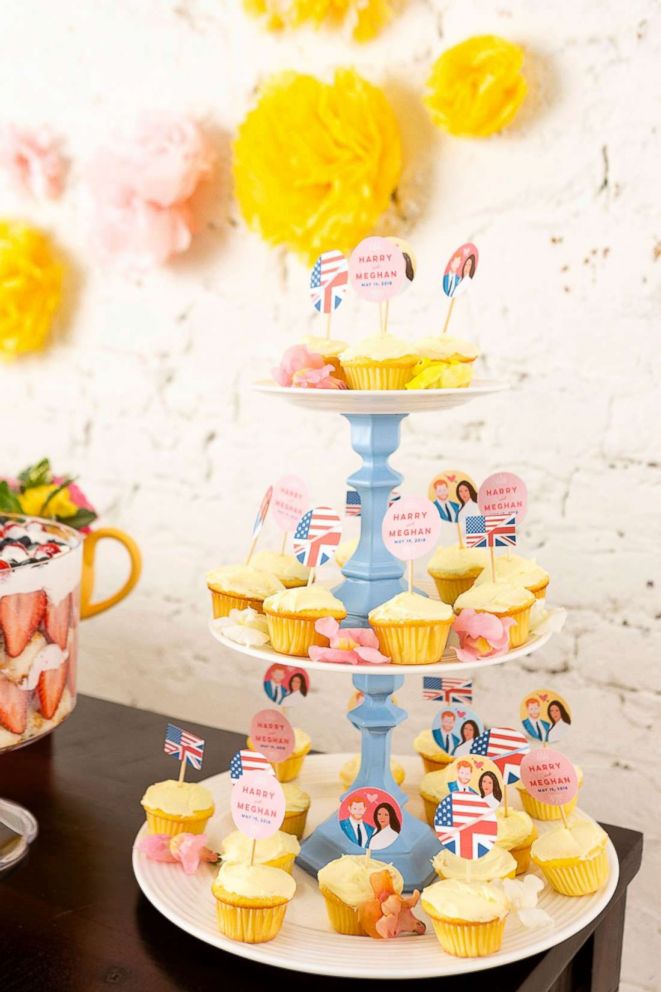 PHOTO: Cupcakes will make the perfect dessert at your very own royal wedding viewing party. 