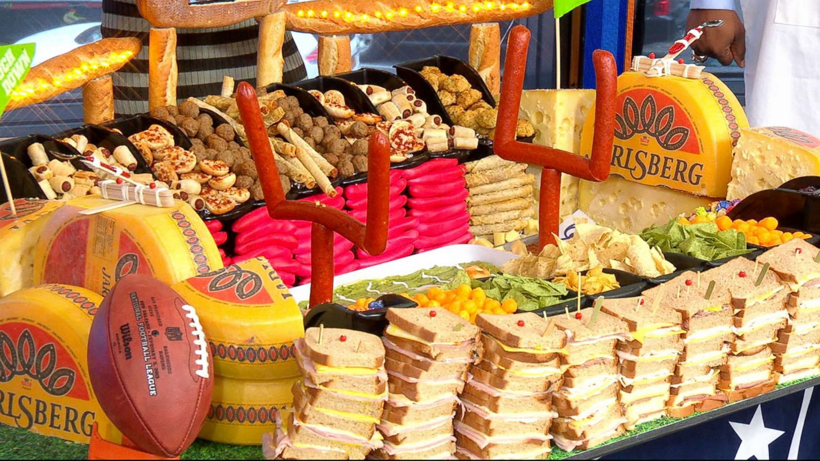 PHOTO: Take your Super Bowl party to the next level this year by creating a festive miniature football stadium loaded with game day grub.