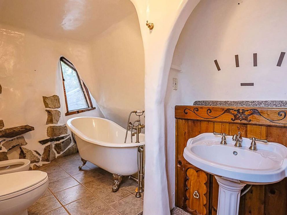 See Inside Washington Home Inspired By Snow White S Cottage Abc News Photo A Bathroom Inside The Olalla Wash Home Inspired By Cottage