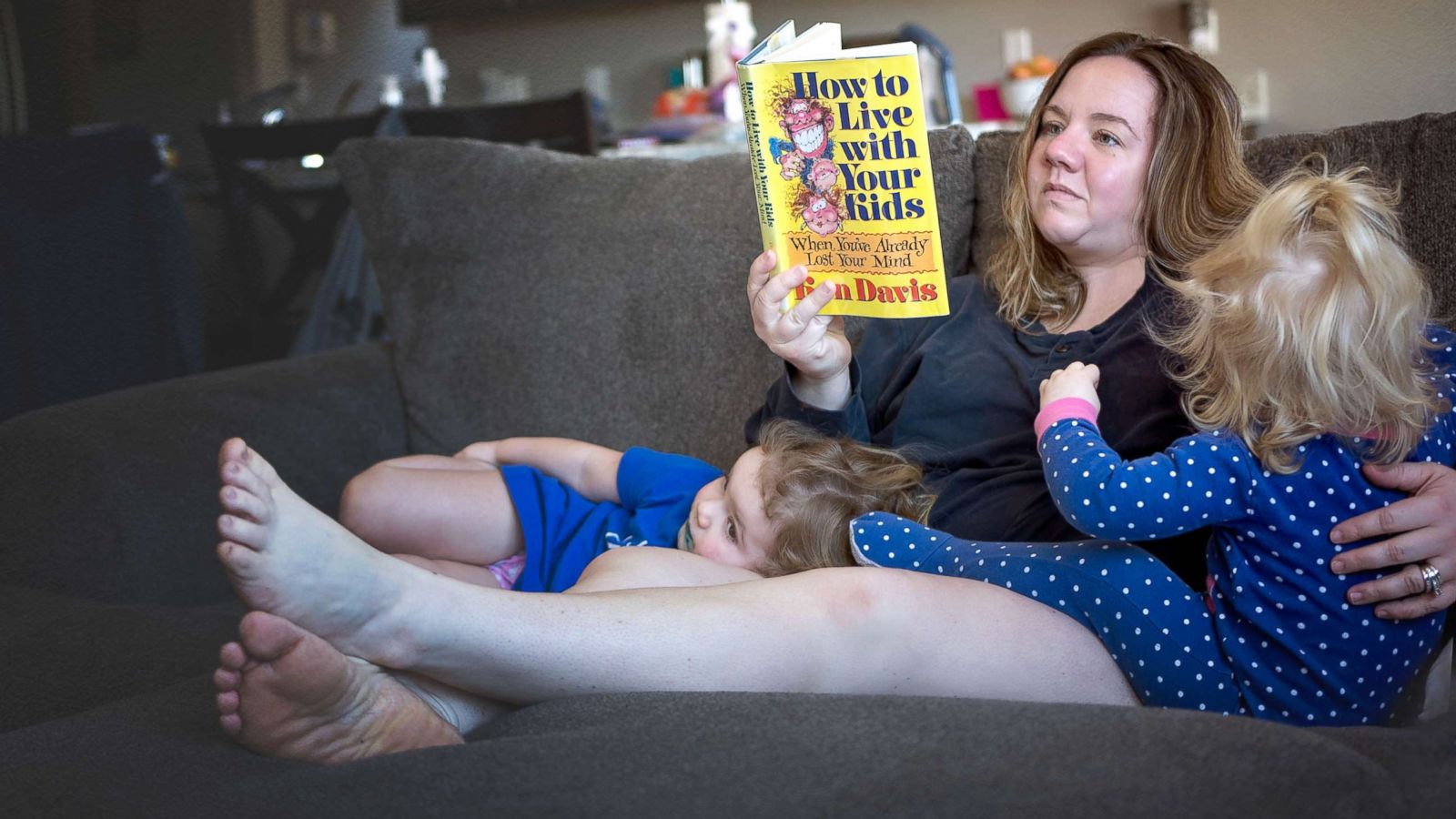 Stay-at-home mom photo series shows the 