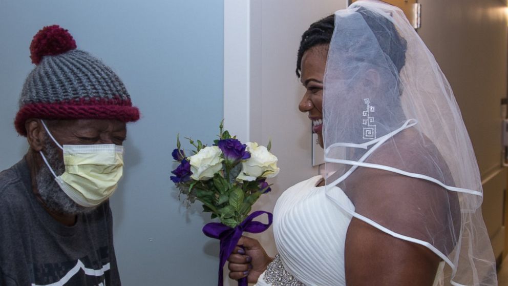 VIDEO: Bride surprises father fighting leukemia with wedding inside hospital