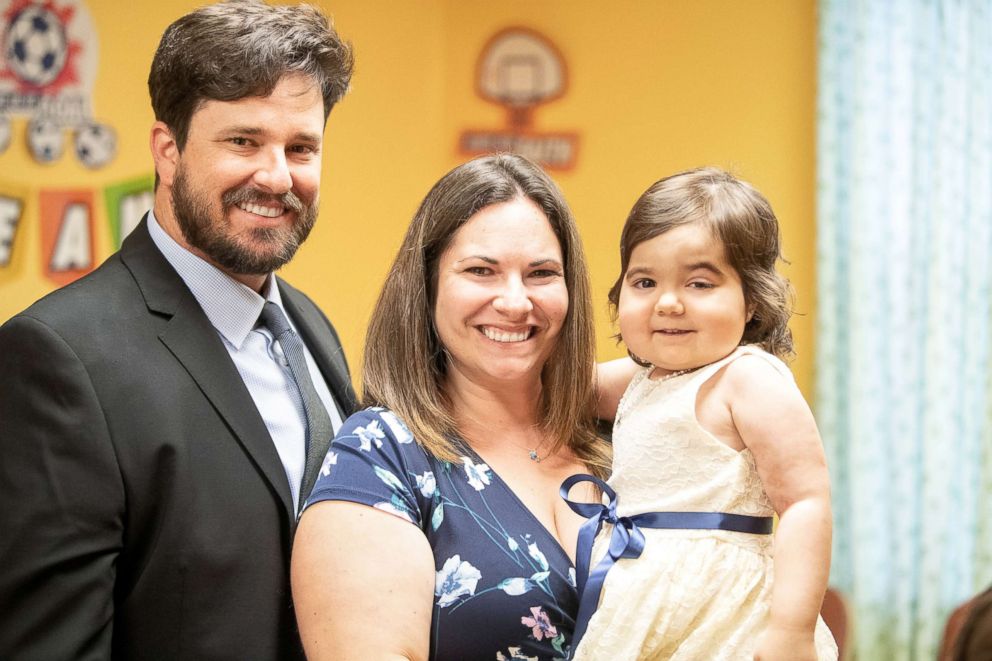 PHOTO: Skye Savren-McCormick, 3, seen with her parents, Talia and Todd Savren-McCormick of Ventura, Calif.