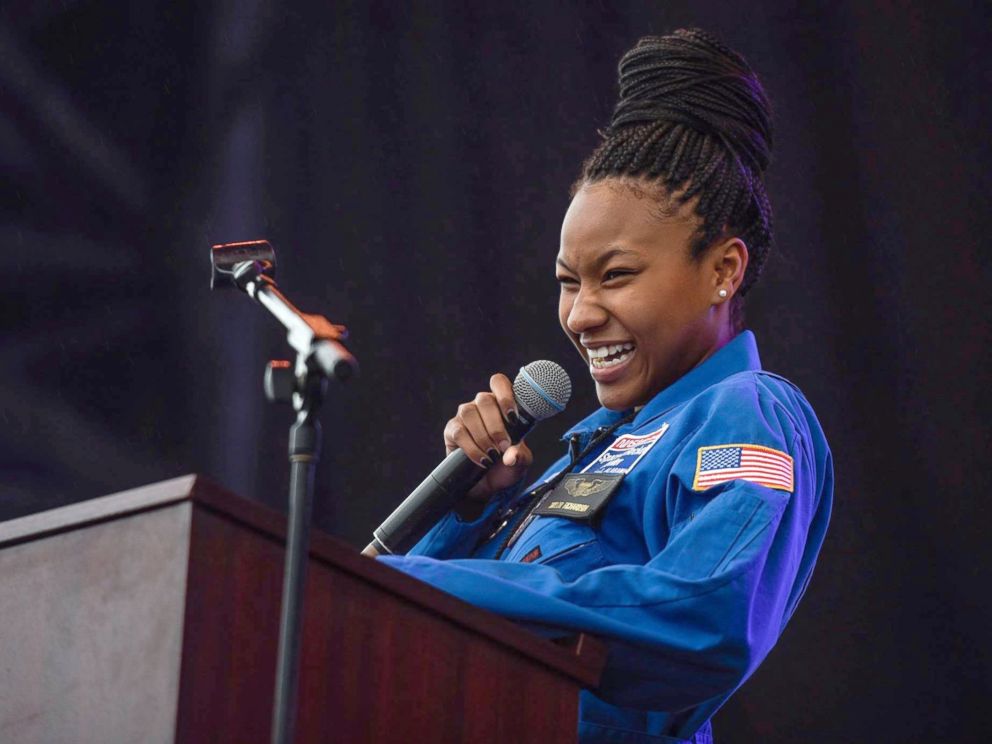 PHOTO: Taylor Richardson has raised over $20,000 to help pay for hundreds of girls to see the new sci-fi movie A Wrinkle In Time.