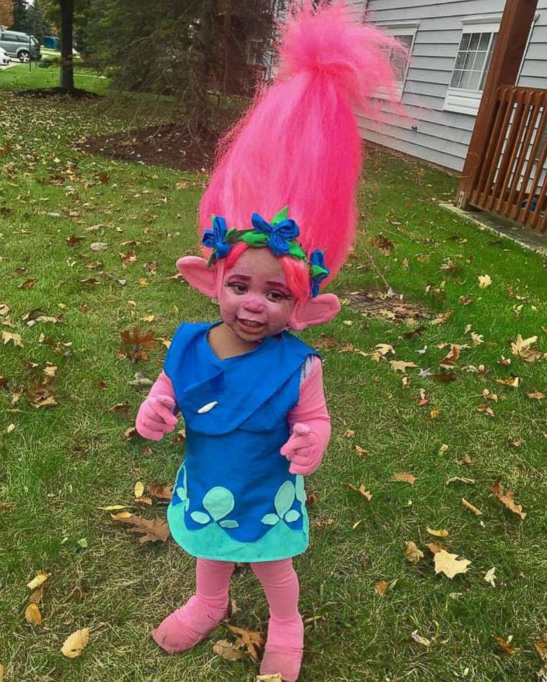 Mom transforms toddler into Trolls movie character for Halloween - ABC  News