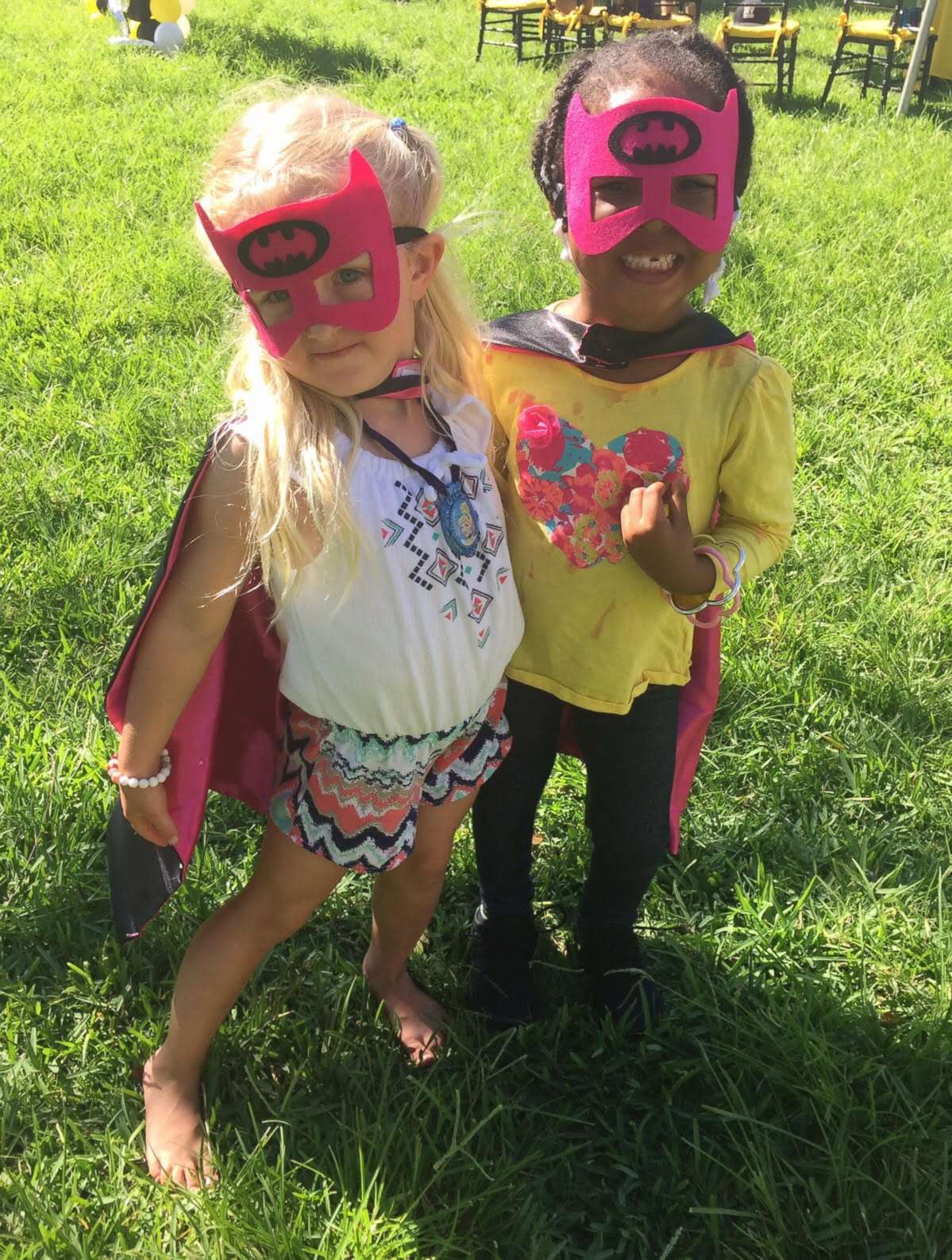 PHOTO: 4-year-olds Jia Sarnicola and Zuri Copeland of Miami believe they are twins because they "have the same birthday and the same soul," Jia said.