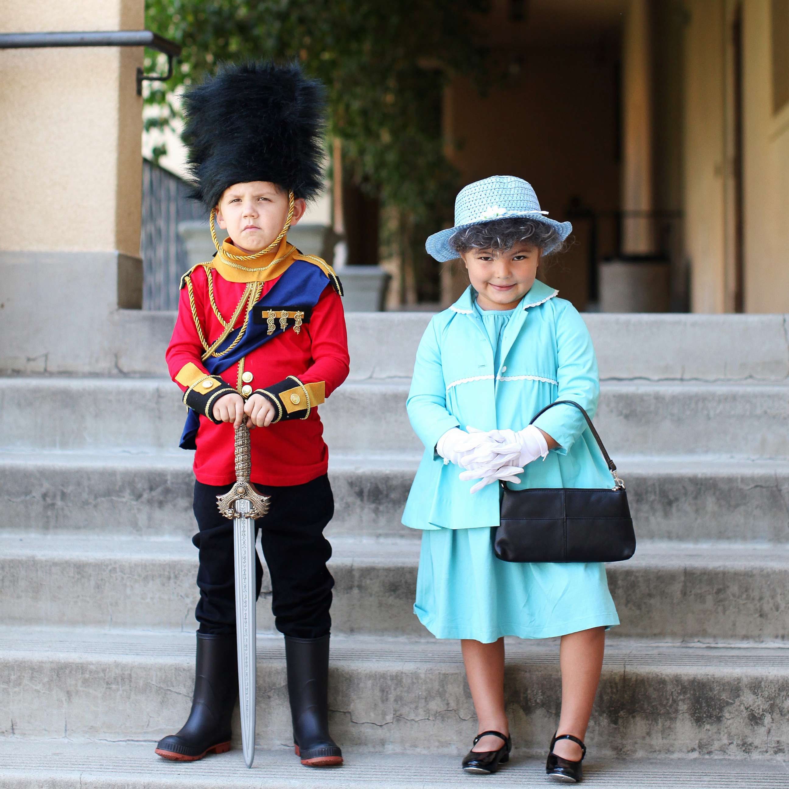PHOTO: Photographer Gina Lee created a Queen Elizabeth II costume for her 5-year-old daughter, Willow.
