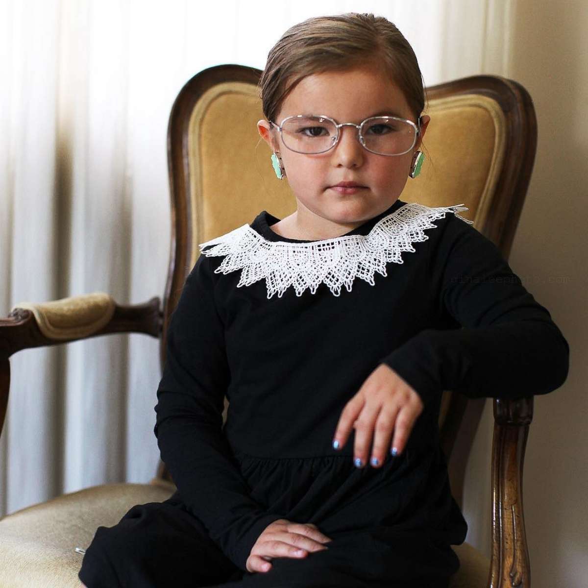 PHOTO: Photographer Gina Lee created a Ruth Bader Ginsburg costume for her 5-year-old daughter, Willow.