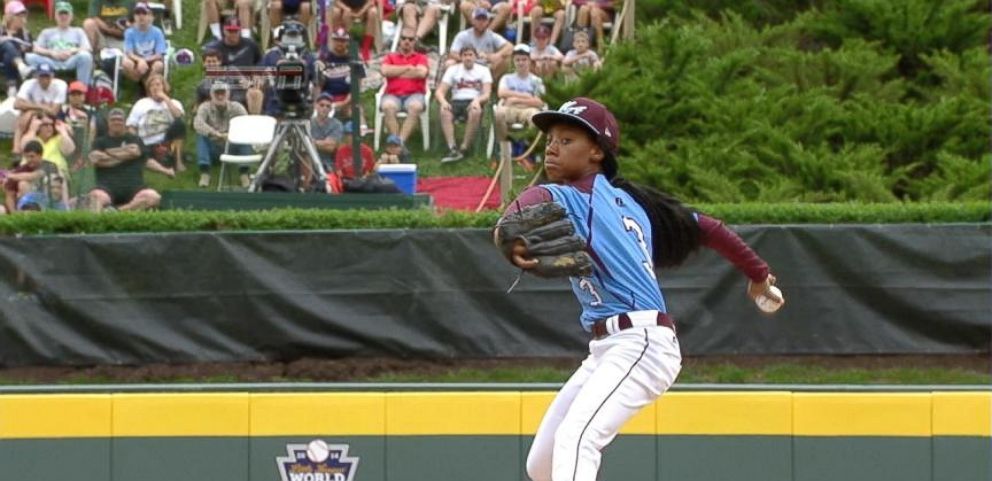 Run ends for Mo'ne Davis and Philadelphia as Chicago advances to