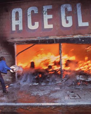 VIDEO: Korean-American photojournalist describes living through L.A. riots: 'It was horrific'