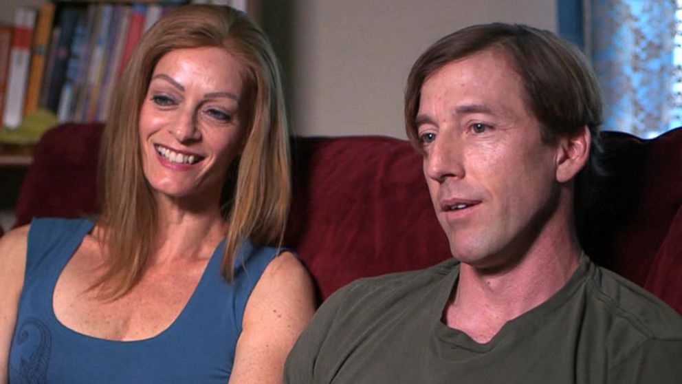 Couple Sex Cams - Video 'Cam couples' share their own interactive porn via webcam for money -  ABC News