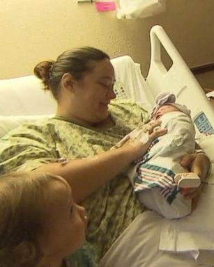 VIDEO: Woman who lost home in Harvey gives birth to baby girl