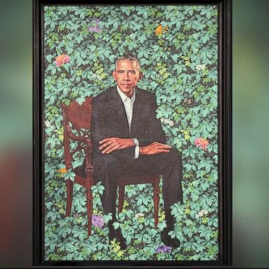 VIDEO: Portraits of Barack and Michelle Obama unveiled at National Portrait Gallery