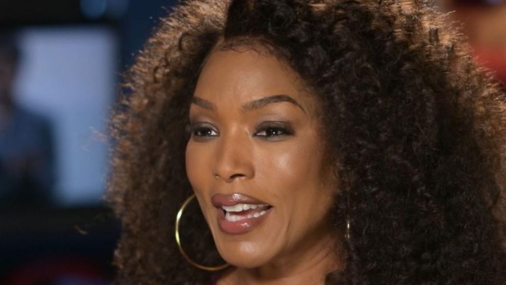 Next photo of Angela Bassett