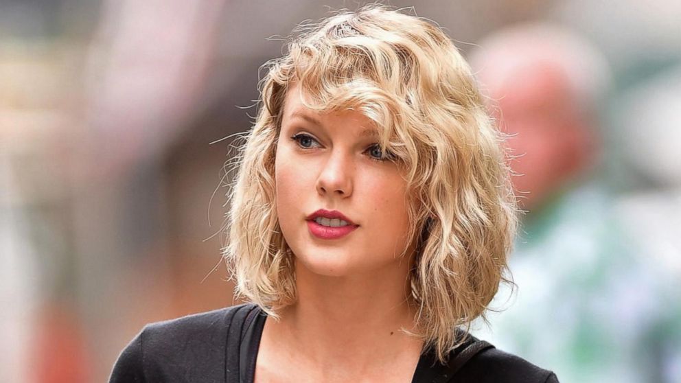 Taylor Swift Breaks Her Political Silence Endorses