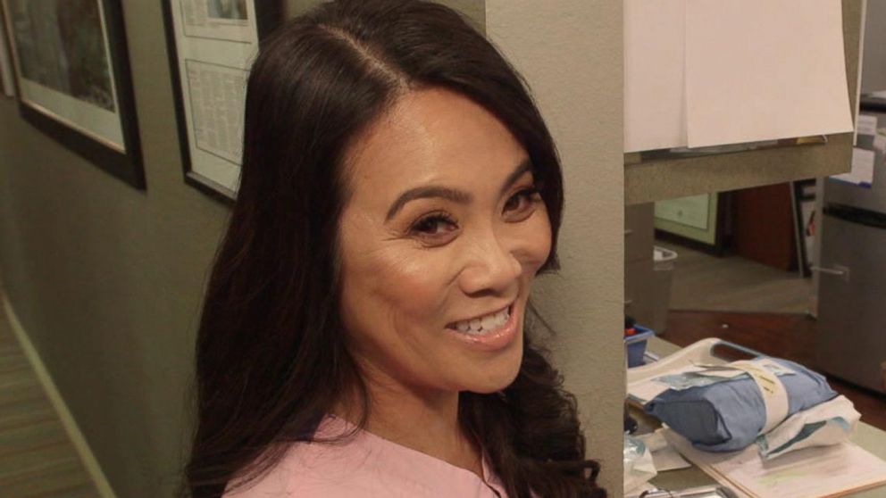 Video Dr. Pimple Popper talks changing lives in wildly popular