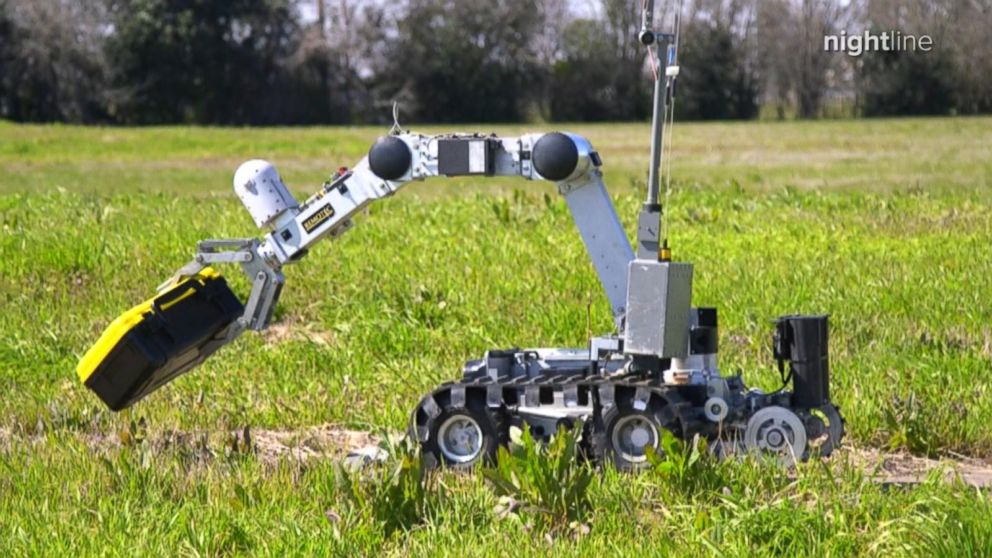 VIDEO: How the Austin PD Bomb Squad use a robot to safely disarms bombs