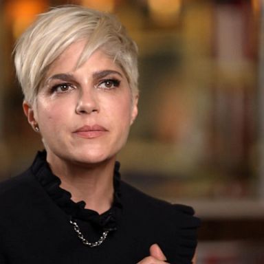 VIDEO: Selma Blair talks about living with MS, her recovery after stem cell treatment