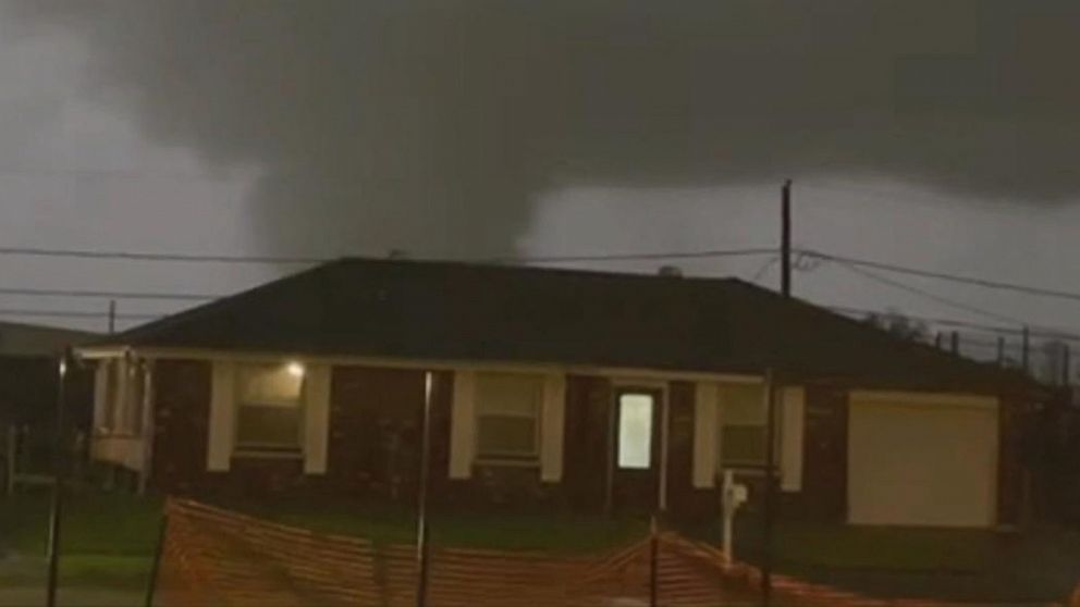 Video Tornado Rips Through New Orleans - ABC News