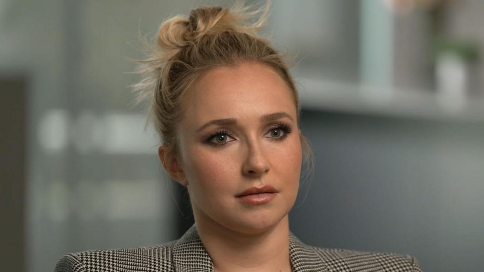 Hayden Panettiere Opens Up About Struggles With Alcoholism Postpartum Depression Good Morning