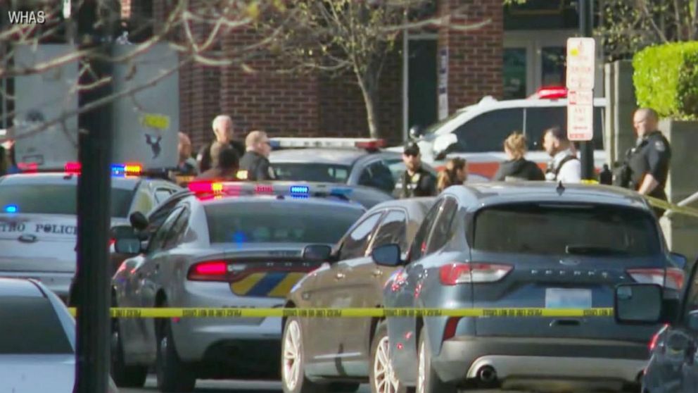 Video 5 killed, 8 injured in Louisville bank shooting - ABC News