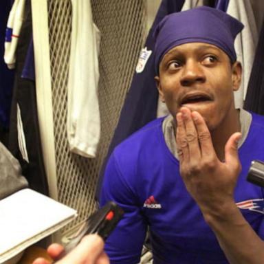 VIDEO: NFL players push back against media interviews in their locker rooms