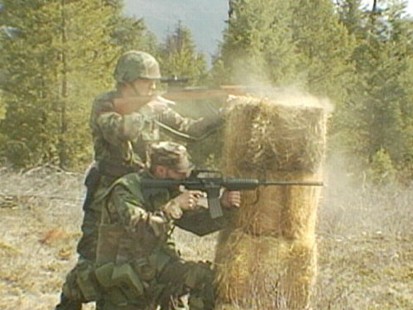 VIDEO: From health care to the economy, militia worries about government dictatorship.