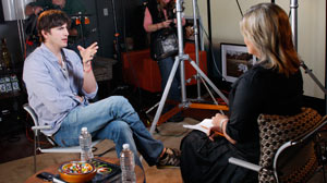 Ashton Kutcher og Brittany Murphy dating BBC online dating dokumentar