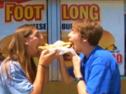 Burger Wars Salvo: Foot-Long Hamburgers