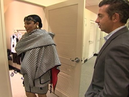 VIDEO: Shopaholics in therapy