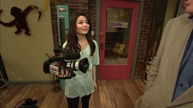 Behind The Scenes At Icarly Studio