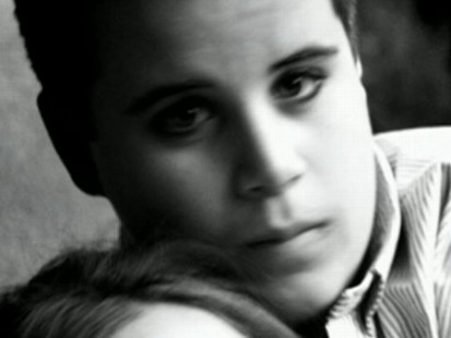 VIDEO: John Travoltas son Jett dies.