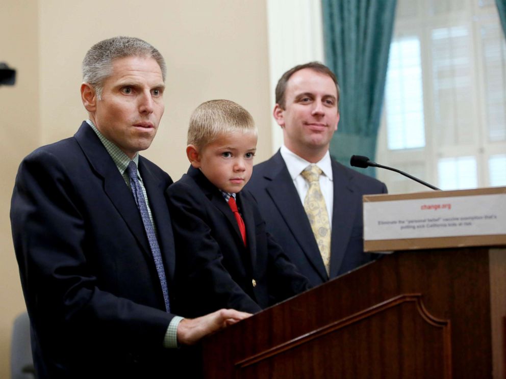 PHOTO: Carl Krawitt, left, a supporter of a measure requiring nearly all of California school children to be vaccinated, answers a question during a news conference at the Capitol in Sacramento, Calif., June 24, 2015.