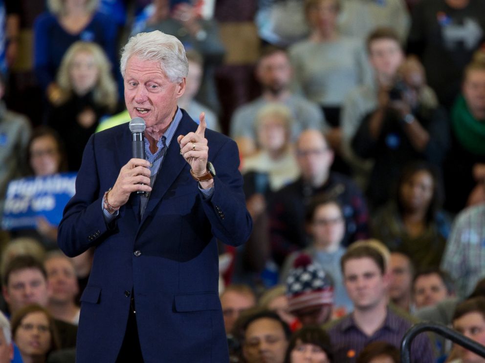 PHOTO: Bill Clinton introduces Democratic presidential candidate Hillary Clinton during a rally at Abraham Lincoln High School, Jan. 31, 2016, in Des Moines, Iowa.