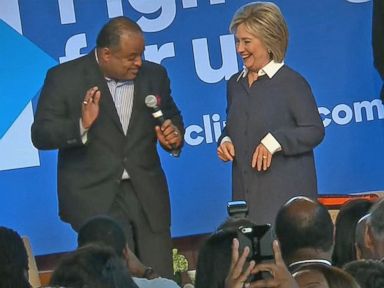 VIDEO: Watch Hillary Clinton Learn How to do 'The Wobble'