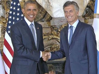 VIDEO: Pres. Obama Greeted in Argentina by Argentine President Mauricio Macri