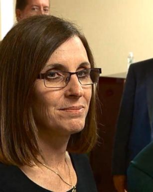 After holding a 90-minute town hall in Sahuarita, Arizona, Rep. McSally takes questions from the press.