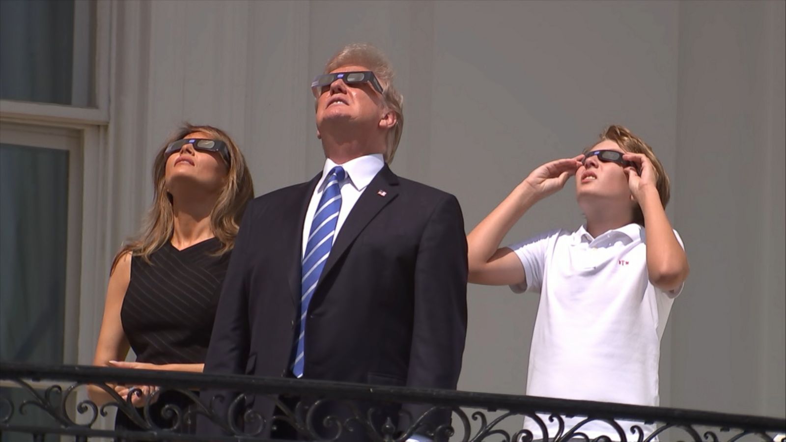 The Trump family watches the total solar eclipse together - Good ...