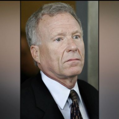 VIDEO: President Donald Trump is poised to pardon Scooter J. Libby, the former chief of staff to Vice President Dick Cheney, according to sources familiar with the president's thinking.