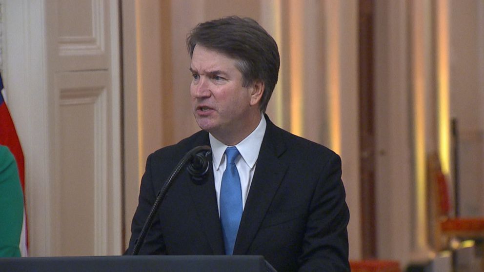 Brett kavanaugh sworn outlet in