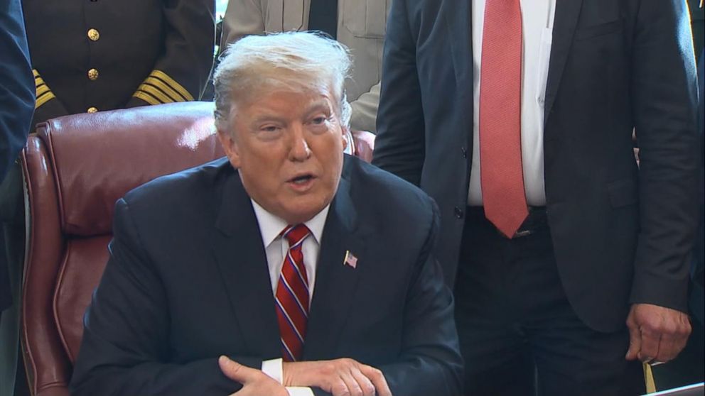 Video Trump Issues First Veto Over Border Emergency Declaration, Defies ...